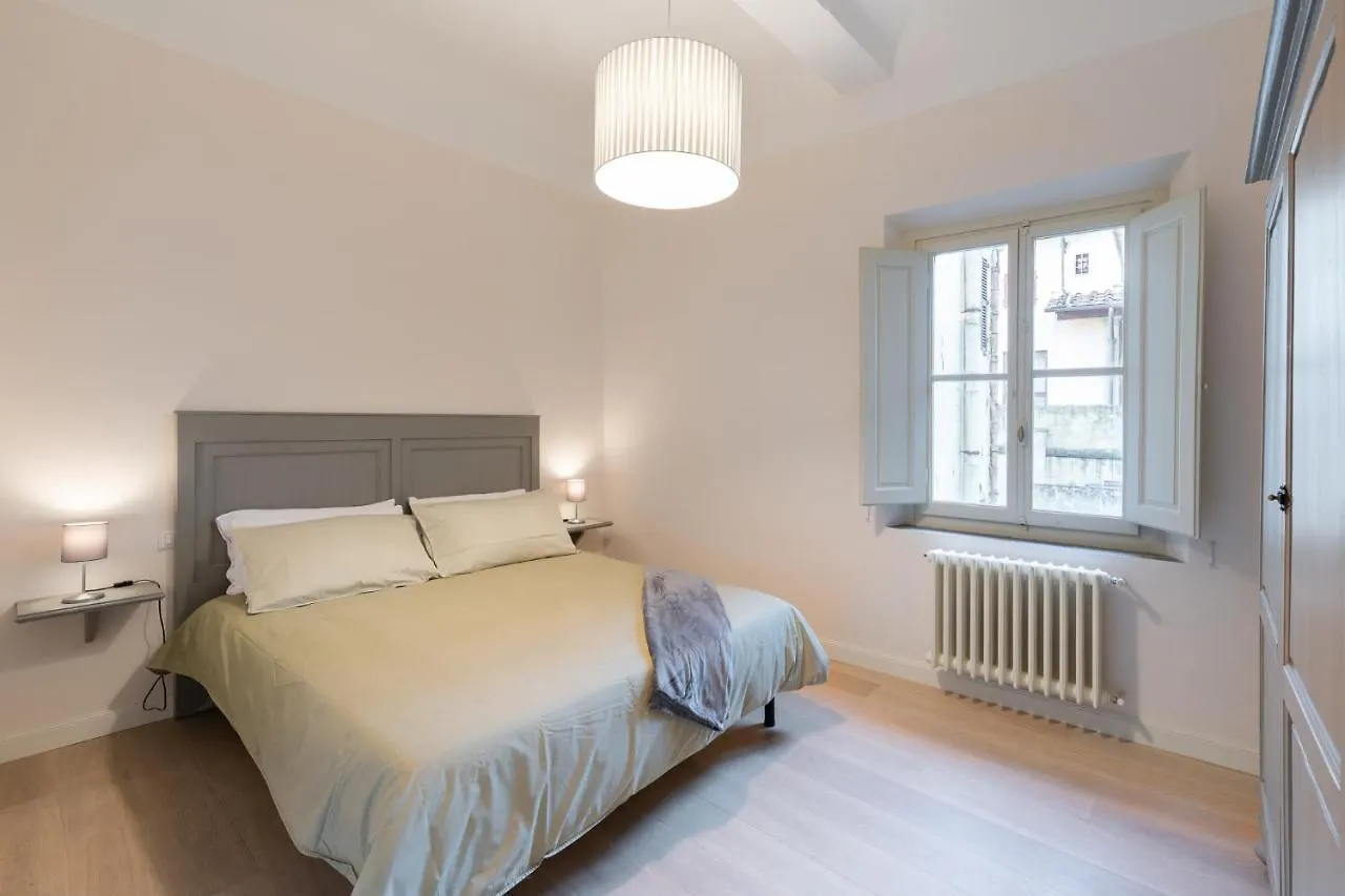 Pure Luxury In Oltrarno Florencie 0*,  Itálie